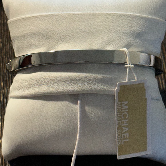 MK bracelet - Picture 7 of 14